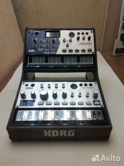 Стойка для двух Korg Volca