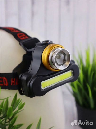 Налобный фонарь