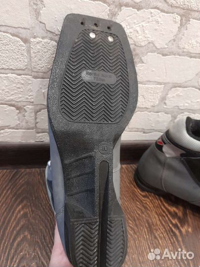 Лыжные ботинки 40 размер