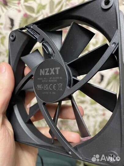 Корпусные вентиляторы nzxt F120Q