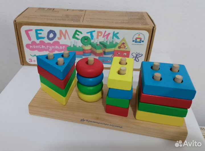 Развивающая игрушка Геометрик