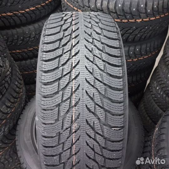 Ikon Tyres Autograph Snow 3 SUV 265/45 R21 108T