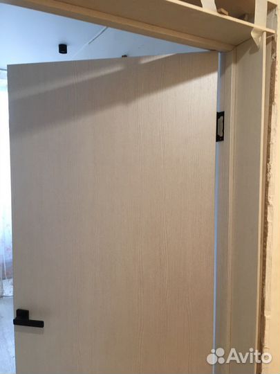 Дверь межкомнатна с коробкой