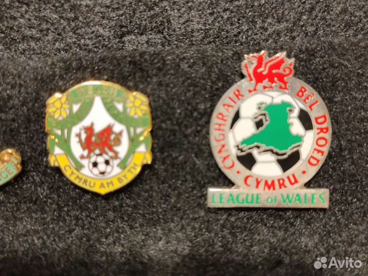 Знаки Федерации футбола Уэльса