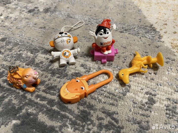 Игрушки из Kinder