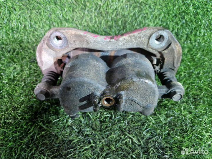 Суппорт передний левый Hyundai Santa Fe CM D4EA