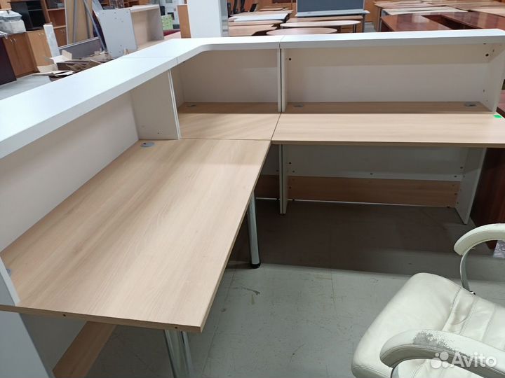 Ресепшен угловой, большой Б.У