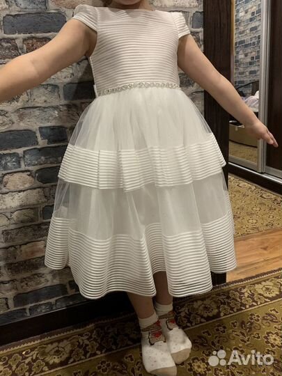 Платье праздничное для девочки 110