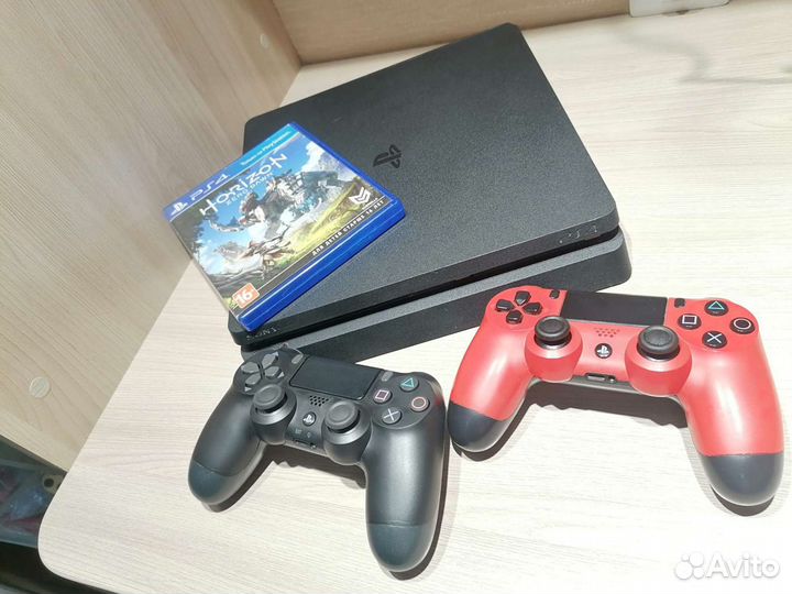 PS4 Slim 1Tb+2джоя, Fifa 19,Nhl 19,Battlefield 4