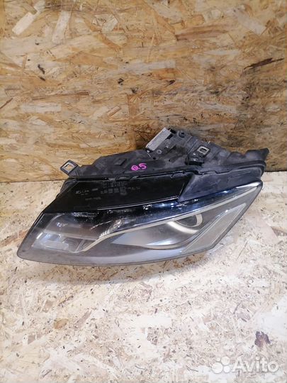 Фара левая Audi Q5 8R ксенон
