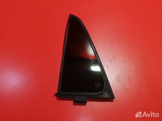 Стекло двери заднее левое Toyota Hilux Surf