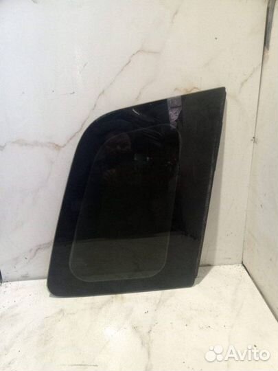 Стекло кузовное заднее правое Ford Fusion CBK fuja