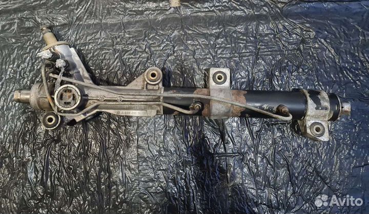 Рулевая рейка Mercedes W638