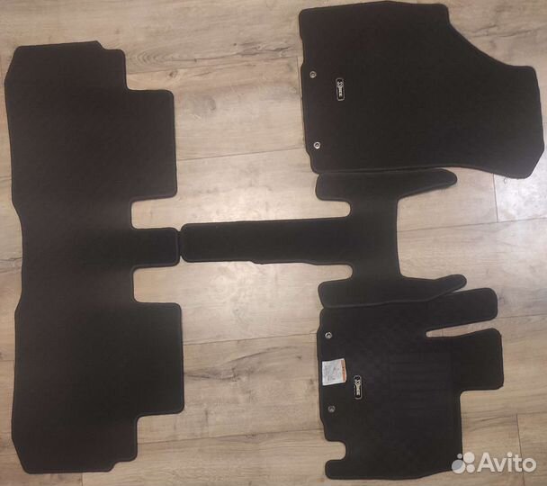 Автомобильные коврики