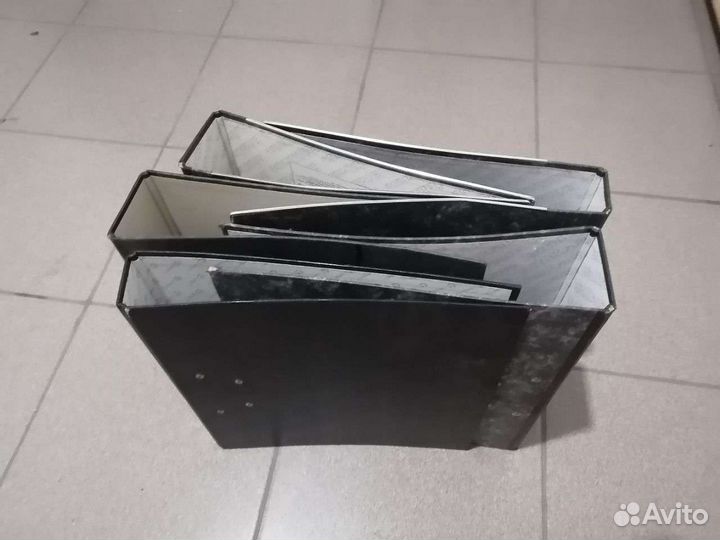 Папки-скоросшиватели бывшие в употреблении