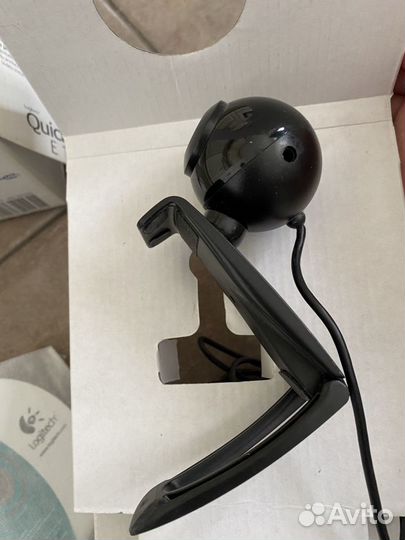 Веб-камера Logitech QuickCam E 1000