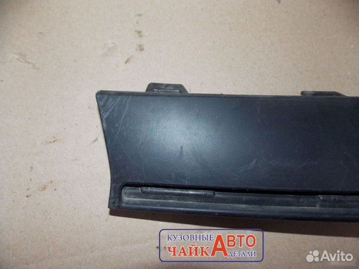 Решетка радиатора Renault Logan 2 2018