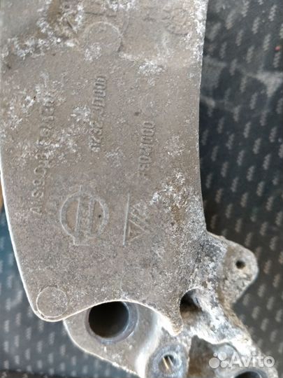 Подушка опора двс Ниссан Кашкай Джи 10 1.6