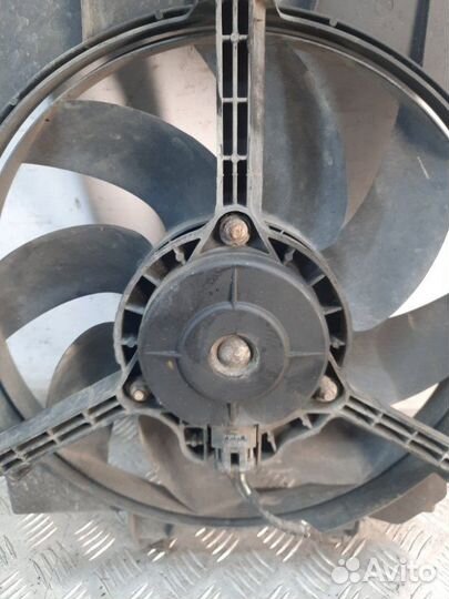 Вентилятор радиатора Ford Fiesta хэтчбэк 5 дв. 1.4