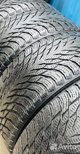 Nokian Tyres Hakkapeliitta R3 SUV 275/50 R20