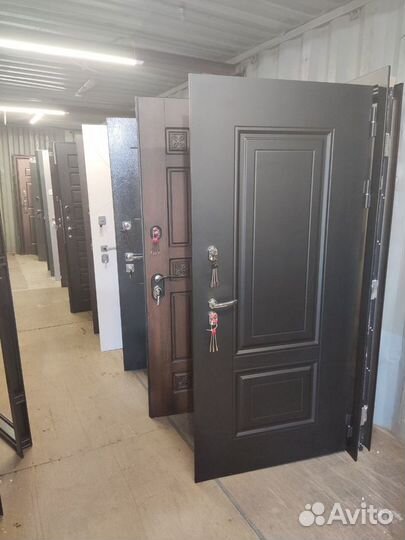 Входная дверь, двери входные металлические