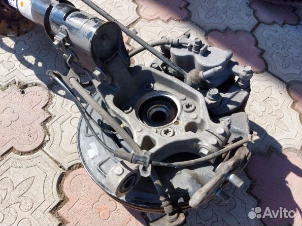 Кулак передний левый Hyundai Santa Fe 4 TM 2018