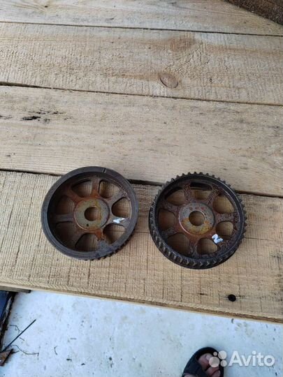 Шестерня выпускного распредвала Opel 1.6 Z16XEP