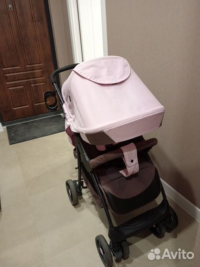 Коляска прогулочная