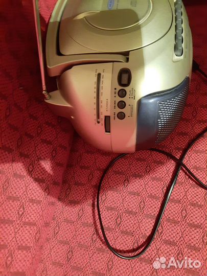 Магнитола LG CD-321 AX