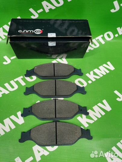Колодки тормозные Ford Mustang 4