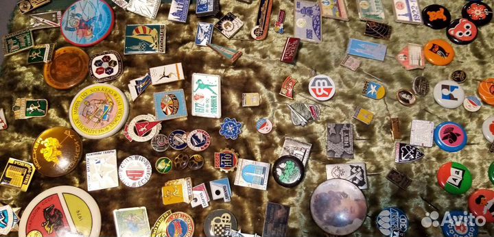 Ретро значки СССР