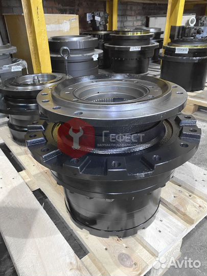 Редуктор хода Hitachi 9150472