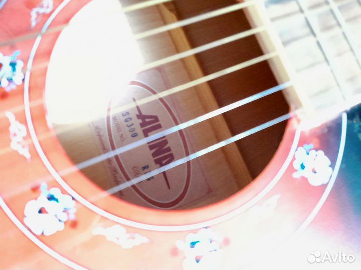 Гитара Алина