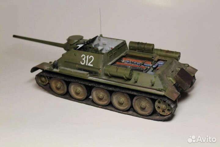 Готовая модель сау Су-85 с интерьером