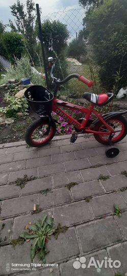 Детский велосипед четырехколесный 12