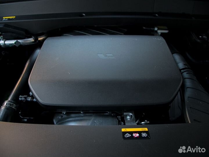 LiXiang L9 1.5 AT, 2023, 15 км