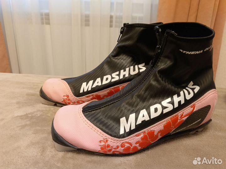 Лыжные ботинки madshus 38 размер (23см)
