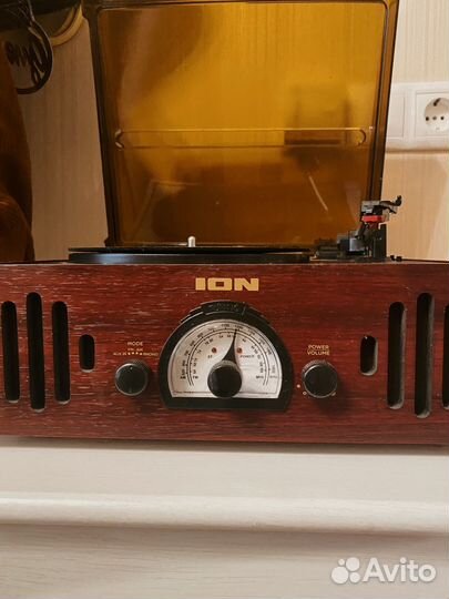 Виниловый проигрыватель ION Trio LP новый