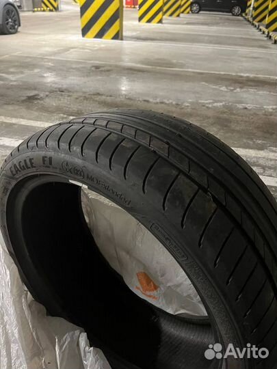 Goodyear Eagle F1 Asymmetric 3 245/40 R19 и 275/35 R19 100Y