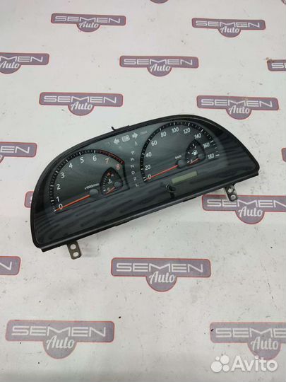 Щиток приборов Toyota Camry 30