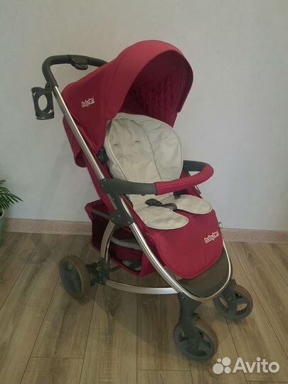 Коляска прогулочная