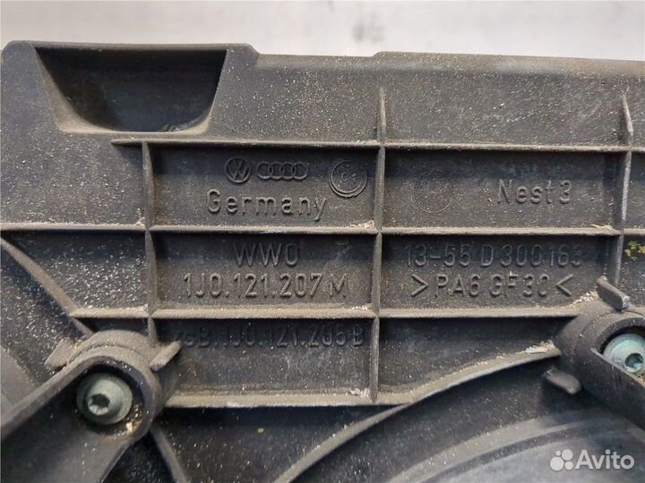 Вентилятор радиатора Volkswagen Golf 4, 2000