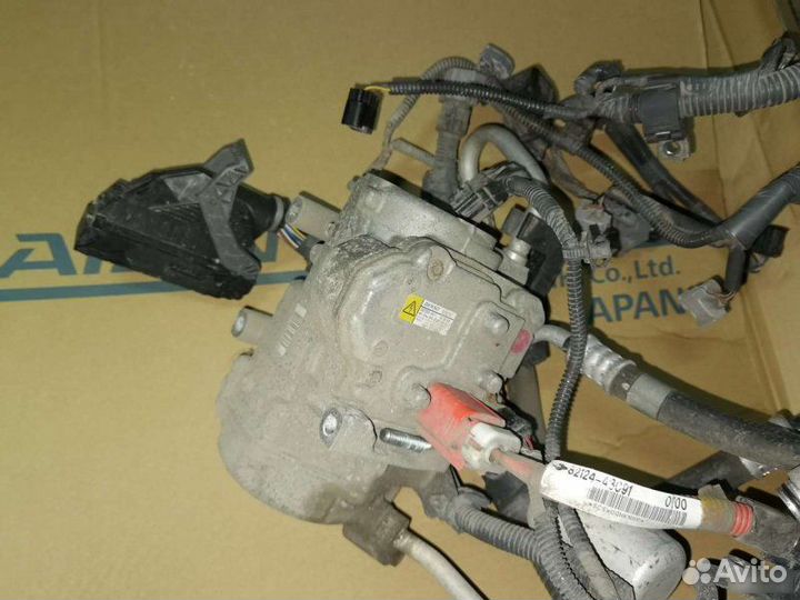 Компрессор кондиционера Lexus Rx 450H