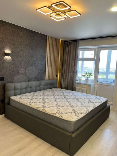 2-к. квартира, 77 м², 18/18 эт.