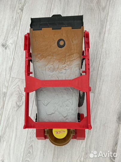 Трасса Monster Trucks