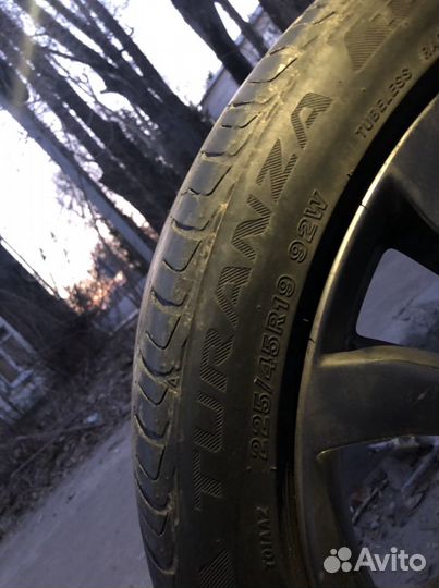 Bridgestone Turanza AR10 225/45 R19