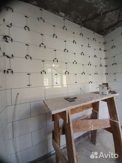 Плиточник укладка плитки