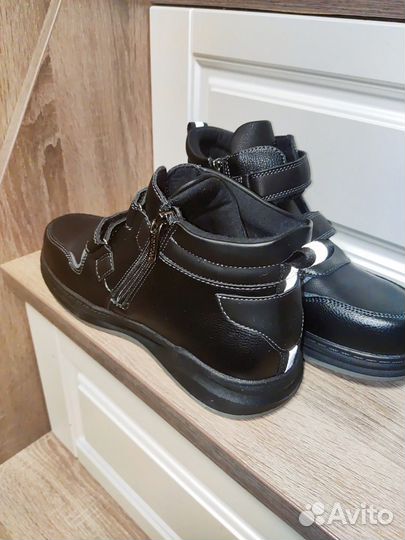 Ботинки демисезонные 37