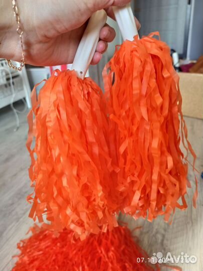 Помпоны для черлидинга оранжевые