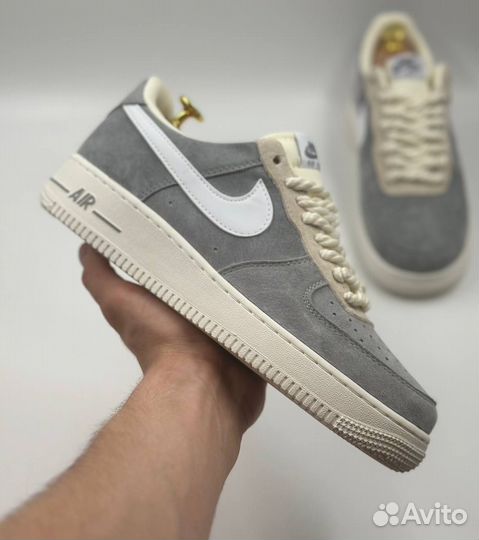 Nike Air Force 1 Low